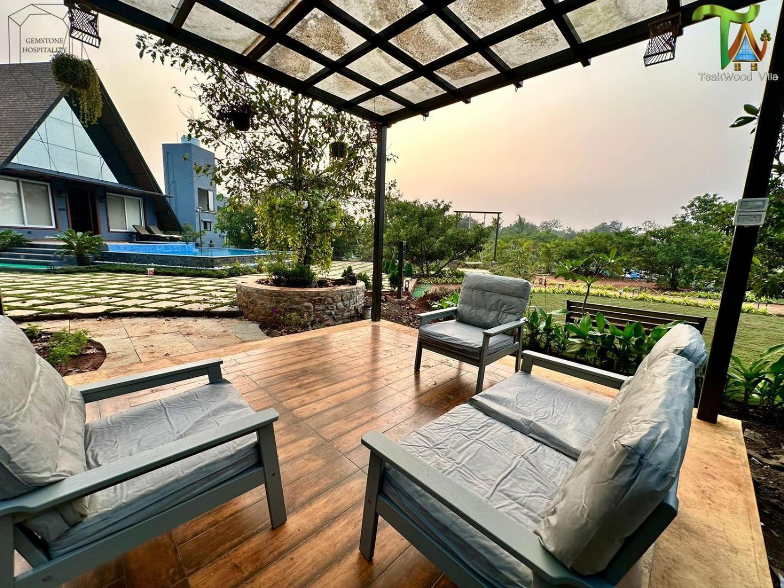 Luxurious 3Bhk W//Pool Teakwood Villa By Gemstone Hospitality Alībāg Exterior foto